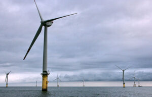 Windturbinen auf See.