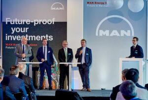 Wayne Jones MAN ES, Pontus Berg BW LPG Ltd, Rene Sejer Laursen MAN ES, Lars Juliussen MAN ES. ©MAN ES